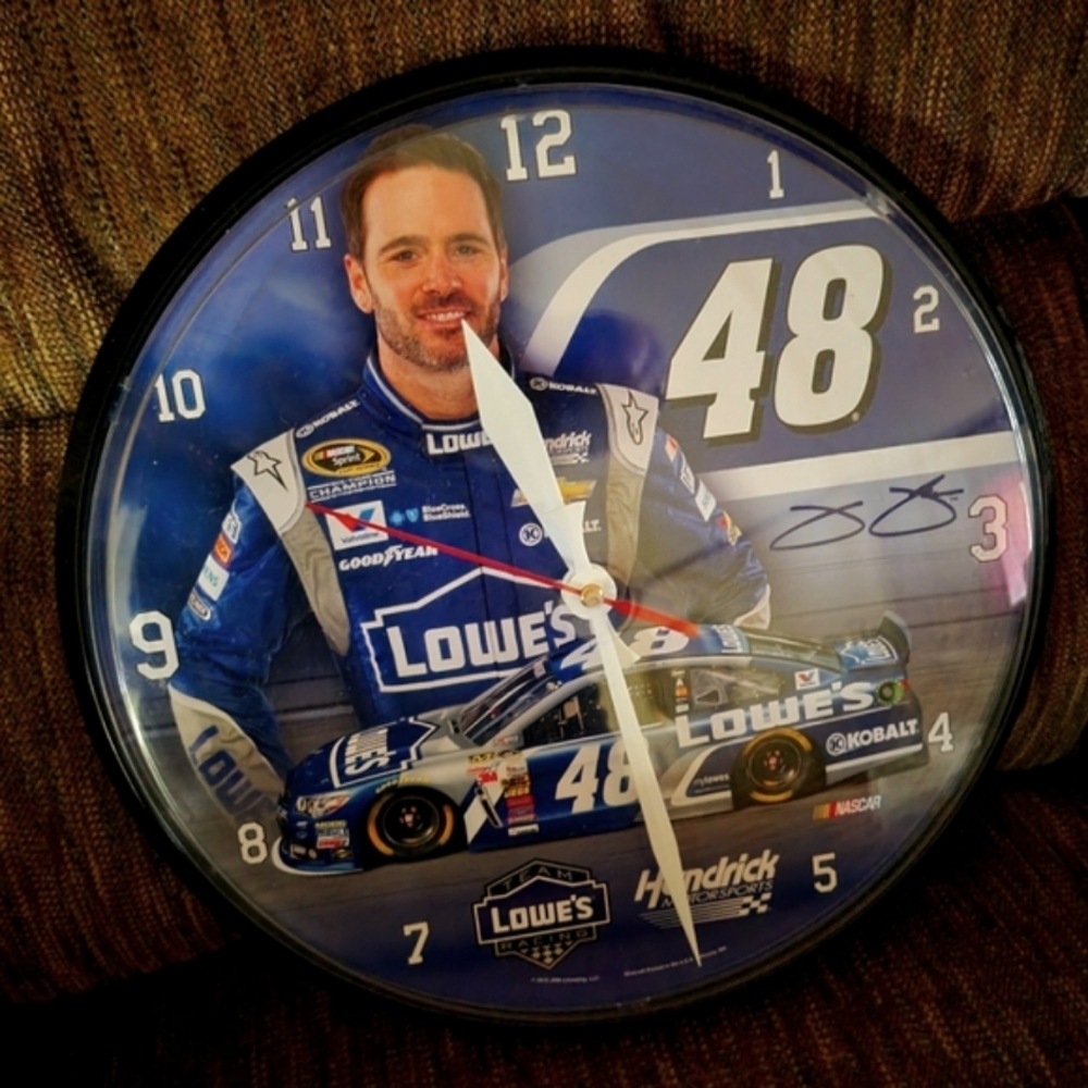 Jimmie Johnson round wall clock w/2 bonuses